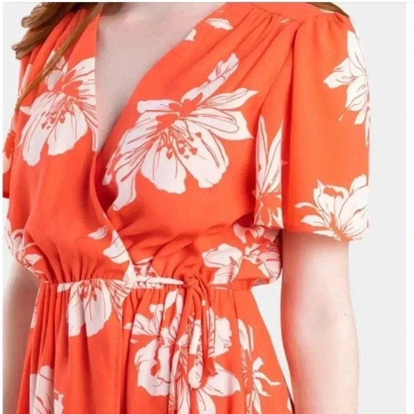 Francesca's Collections Dresses & Skirts - Mi Ami Coral Floral Wrap Dress Women Size Medium Francesca's
